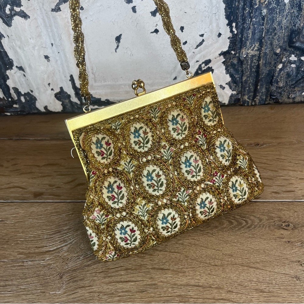 Vintage Walborg Golden Tone Floral Glass Beaded Purse Floral Tapestry 1940s